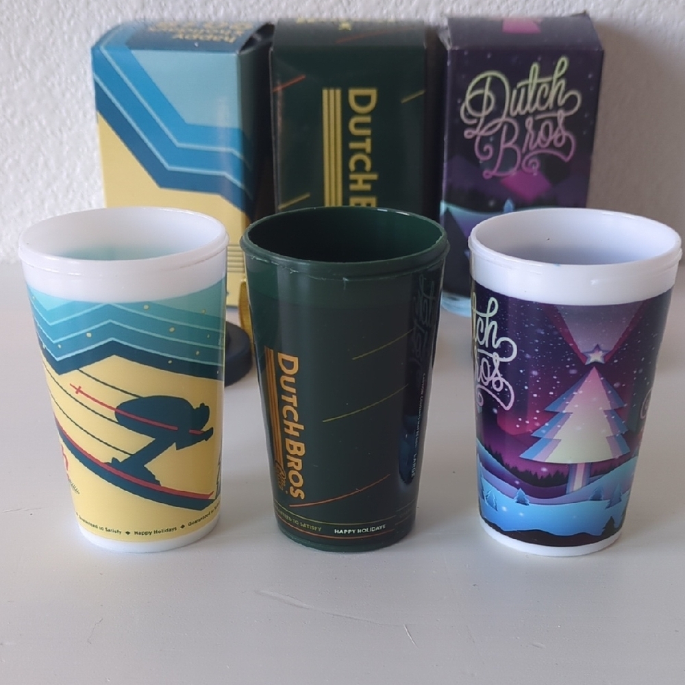 Set of 3 Dutch Bros Festive Holiday Plastic Ornament Cups - Picture 4 of 11